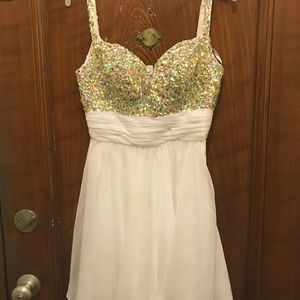 Prom/homecoming dress